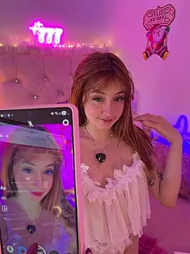 Snapshot of Teenjenn_ chatting on 3, 12, 2025 Teenjenn online show from 3, 12, 2025