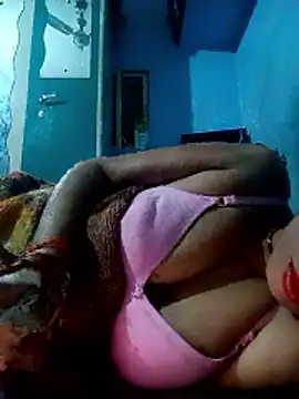 Snapshot of beutiful_hot chatting on 11, 1, 2026 beutiful hot online show from 11, 1, 2026