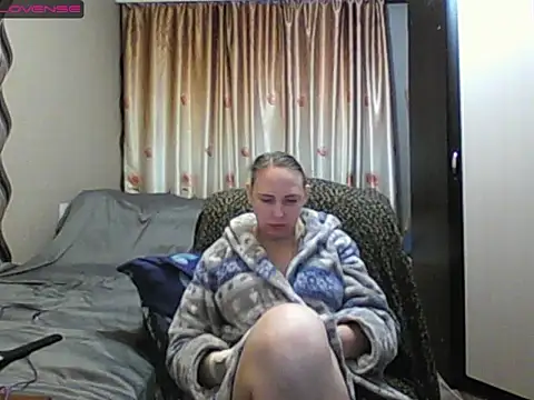 JenniDeep online show from 2, 2, 2026