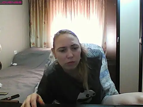JenniDeep online show from 28, 3, 2026