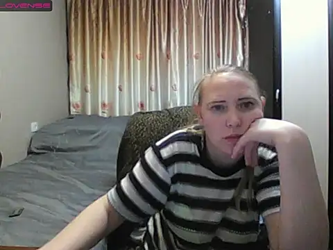 JenniDeep online show from 4, 4, 2026