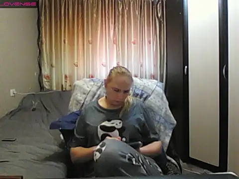 JenniDeep online show from 28, 4, 2026
