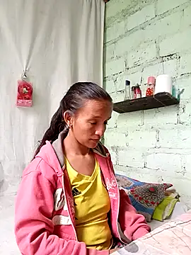 Snapshot of SindyHans chatting on 24, 11, 2025 SindyHans online show from 24, 11, 2025