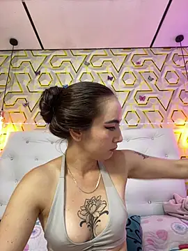 MelanyyJhonson15 online show from 11, 6, 2026
