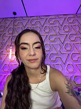 MelanyyJhonson15 online show from 1, 7, 2026