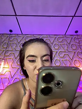 MelanyyJhonson15 online show from 17, 7, 2026