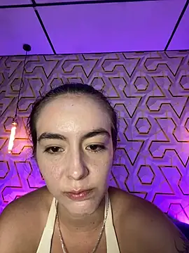 MelanyyJhonson15 online show from 23, 7, 2026