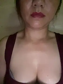 Diana-sexyy online show from 5, 7, 2026