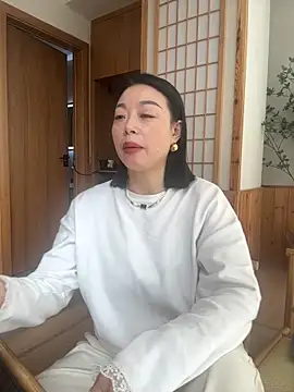 Snapshot of rongrong199 chatting on 14, 11, 2025 rongrong199 online show from 14, 11, 2025