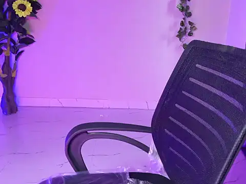 Saira Hotty online show from 11, 3, 2026