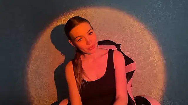 lisababy a online show from 17, 11, 2025