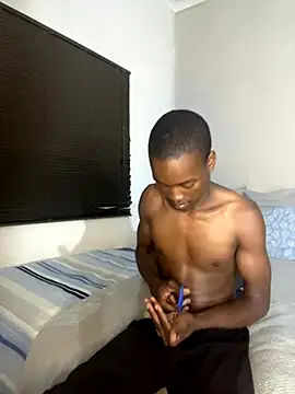 Snapshot of Boytoy_BigD chatting on 24, 11, 2025 Boytoy BigD online show from 24, 11, 2025