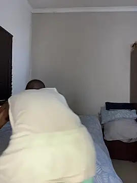 Snapshot of Boytoy_BigD chatting on 17, 12, 2025 Boytoy BigD online show from 17, 12, 2025