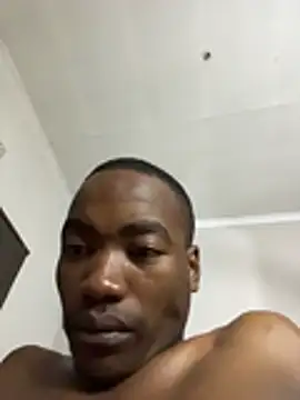 Snapshot of Boytoy_BigD chatting on 8, 1, 2026 Boytoy BigD online show from 8, 1, 2026