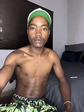 Snapshot of Boytoy_BigD chatting on 13, 2, 2026 Boytoy BigD online show from 13, 2, 2026