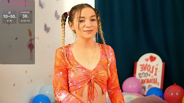 Snapshot of SkyEyesLuna chatting on 15, 5, 2026 SkyEyesLuna online show from 15, 5, 2026