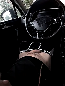 Snapshot of -The-Last- chatting on 8, 2, 2026 -The-Last- online show from 8, 2, 2026