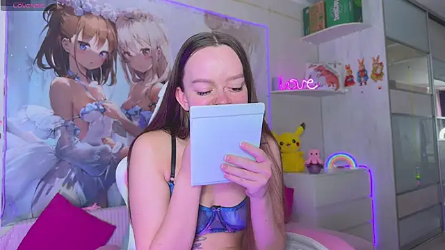 CheekySashaCharm online show from 3, 5, 2026