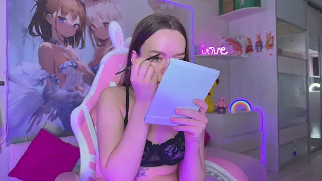 CheekySashaCharm online show from 23, 5, 2026