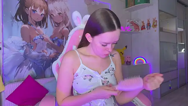 CheekySashaCharm online show from 9, 6, 2026