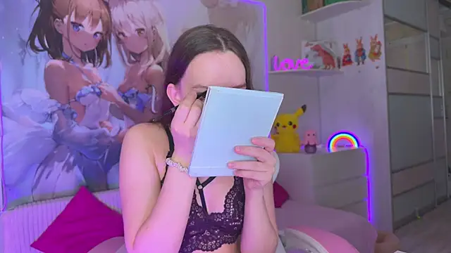 CheekySashaCharm online show from 4, 7, 2026