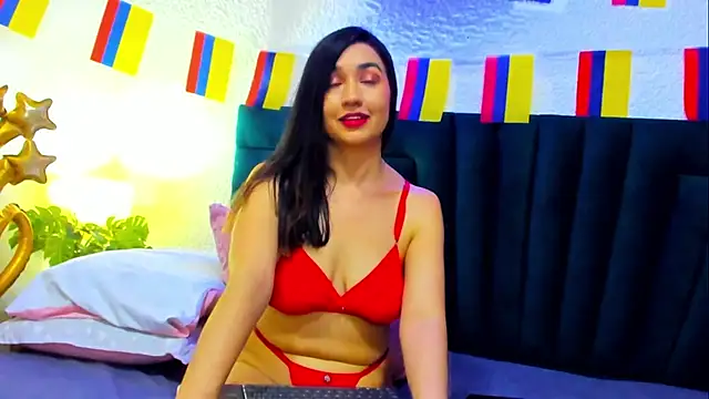 VictoriaRouge  online show from 7, 7, 2026