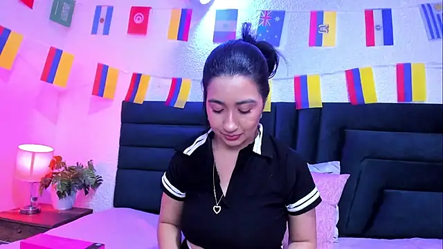 VictoriaRouge  online show from 11, 7, 2026