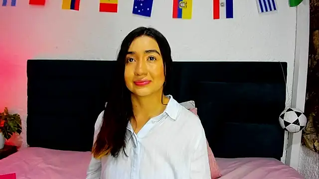 VictoriaRouge  online show from 18, 7, 2026