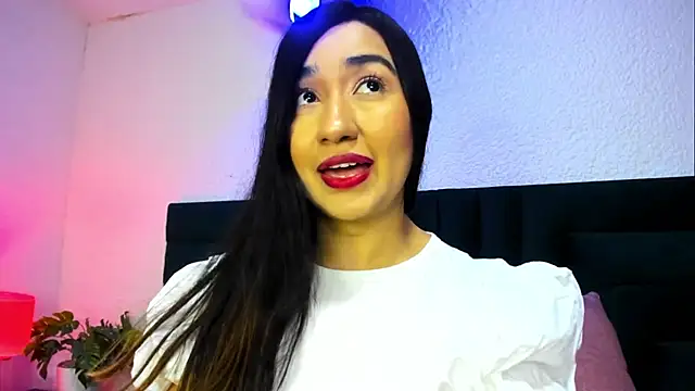 VictoriaRouge  online show from 26, 7, 2026