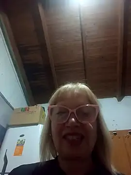SexyMilf1211 online show from 5, 5, 2026