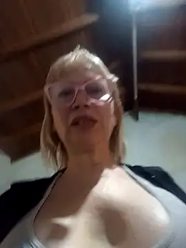 SexyMilf1211 online show from 5, 5, 2026