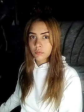 Allisongray-- online show from 14, 11, 2025