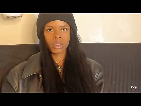 Snapshot of aprille15 chatting on 23, 2, 2026 aprille15 online show from 23, 2, 2026