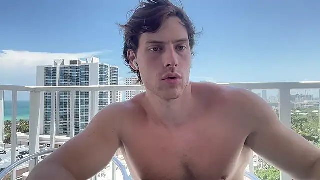 alex islivee online show from 7, 7, 2026