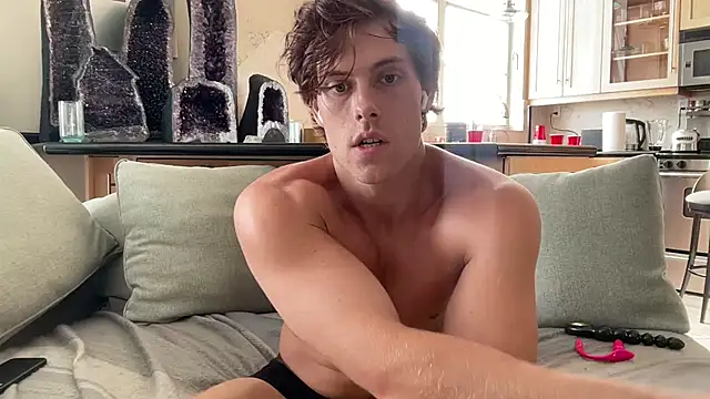 alex islivee online show from 11, 7, 2026