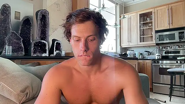 alex islivee online show from 25, 7, 2026