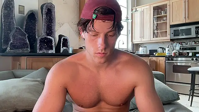 alex islivee online show from 4, 8, 2026