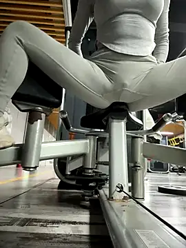 Snapshot of DDREBA chatting on 8, 1, 2026 DDREBA online show from 8, 1, 2026