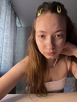 Snapshot of Holy_Poly chatting on 17, 3, 2026 Holy Poly online show from 17, 3, 2026