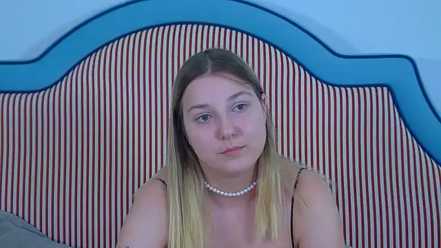 TinnaBurton online show from 5, 8, 2026