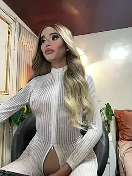 Snapshot of _SandraHornball_ chatting on 8, 2, 2026 SandraHornball online show from 8, 2, 2026