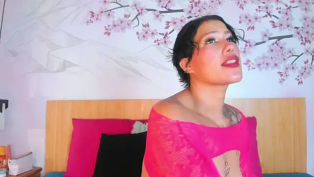 Laura Torress online show from 7, 8, 2026