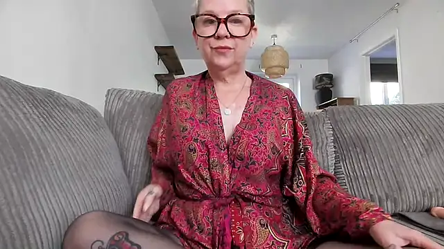 missyb x online show from 20, 7, 2026