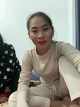 Snapshot of pitty_mymi chatting on 20, 12, 2025 pitty mymi online show from 20, 12, 2025