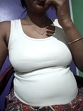 Snapshot of ADRIJA009 chatting on 14, 11, 2025 ADRIJA009 online show from 14, 11, 2025