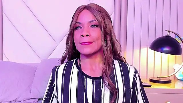LailaDavidson online show from 28, 7, 2026