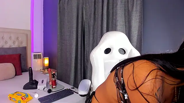 Snapshot of violeta_santanna chatting on 10, 1, 2026 violeta santanna online show from 10, 1, 2026