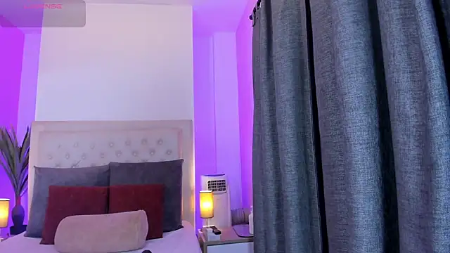 Snapshot of violeta_santanna chatting on 17, 3, 2026 violeta santanna online show from 17, 3, 2026