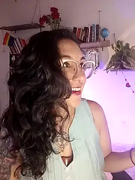 Melinerd online show from 5, 5, 2026