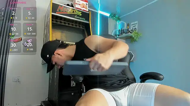 Ethan king  online show from 5, 3, 2026